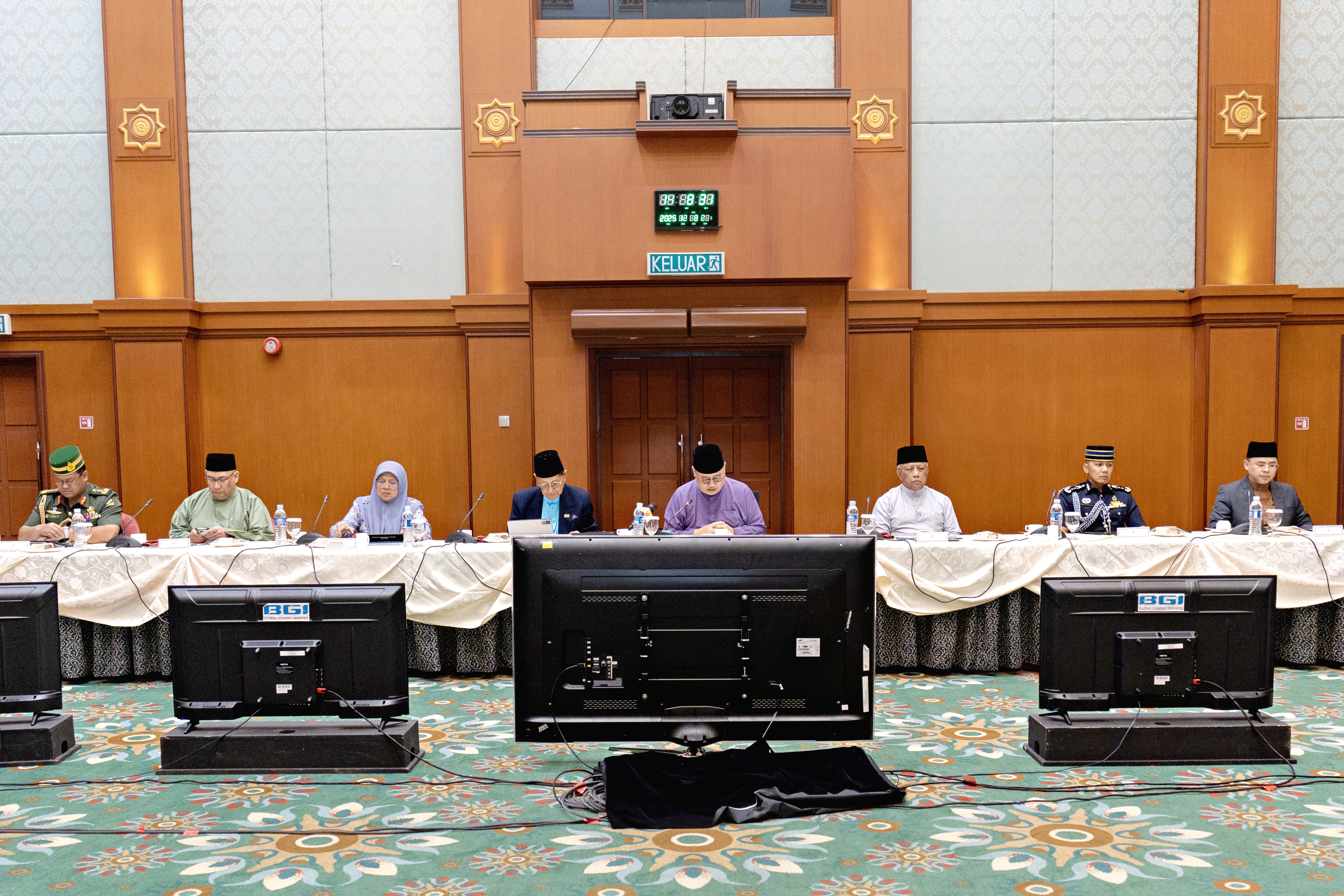 18122025_MesyJKT-HK41_JBS (1).jpg