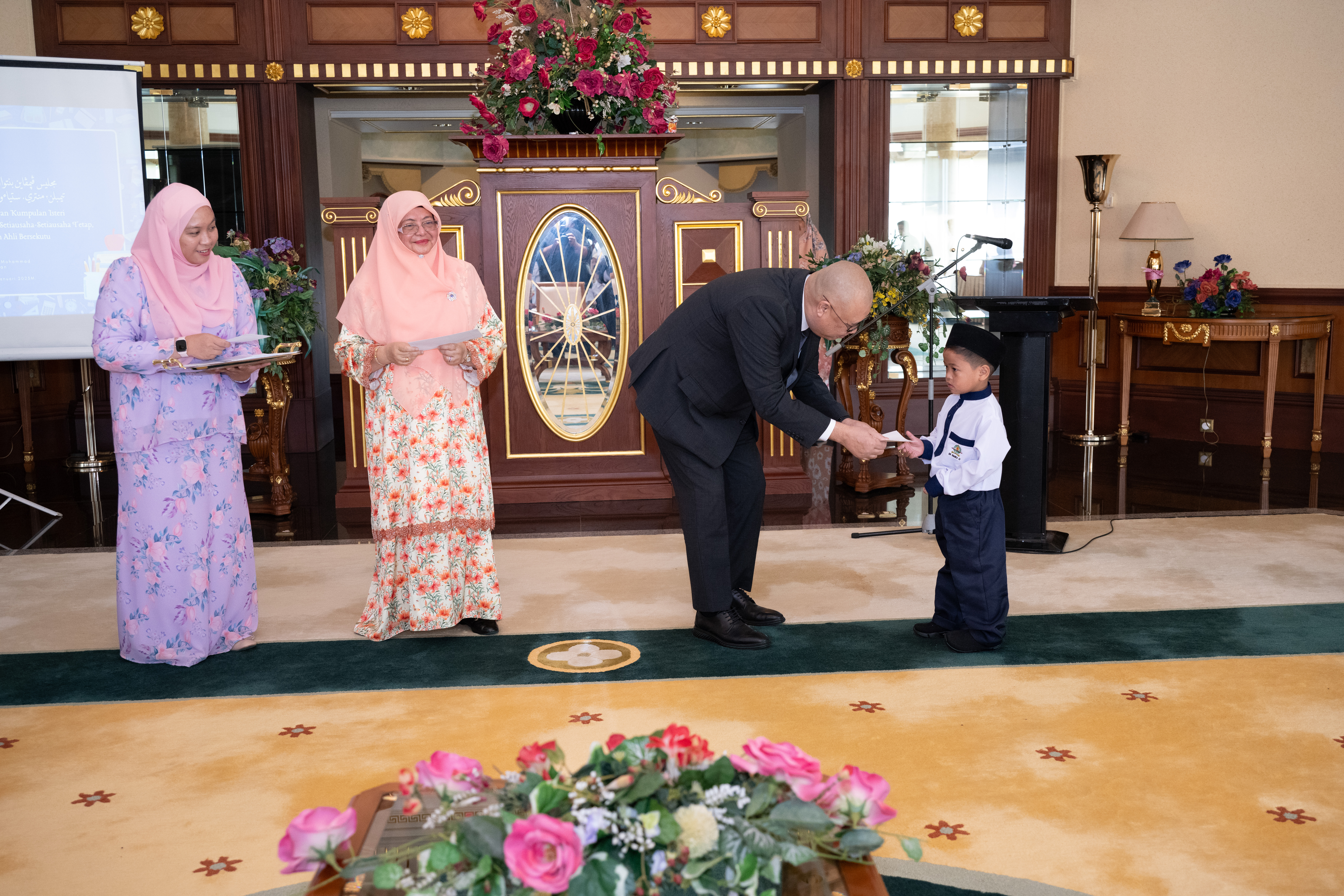20250109_Majlis Penyampai bantuan Skolah-33.jpg
