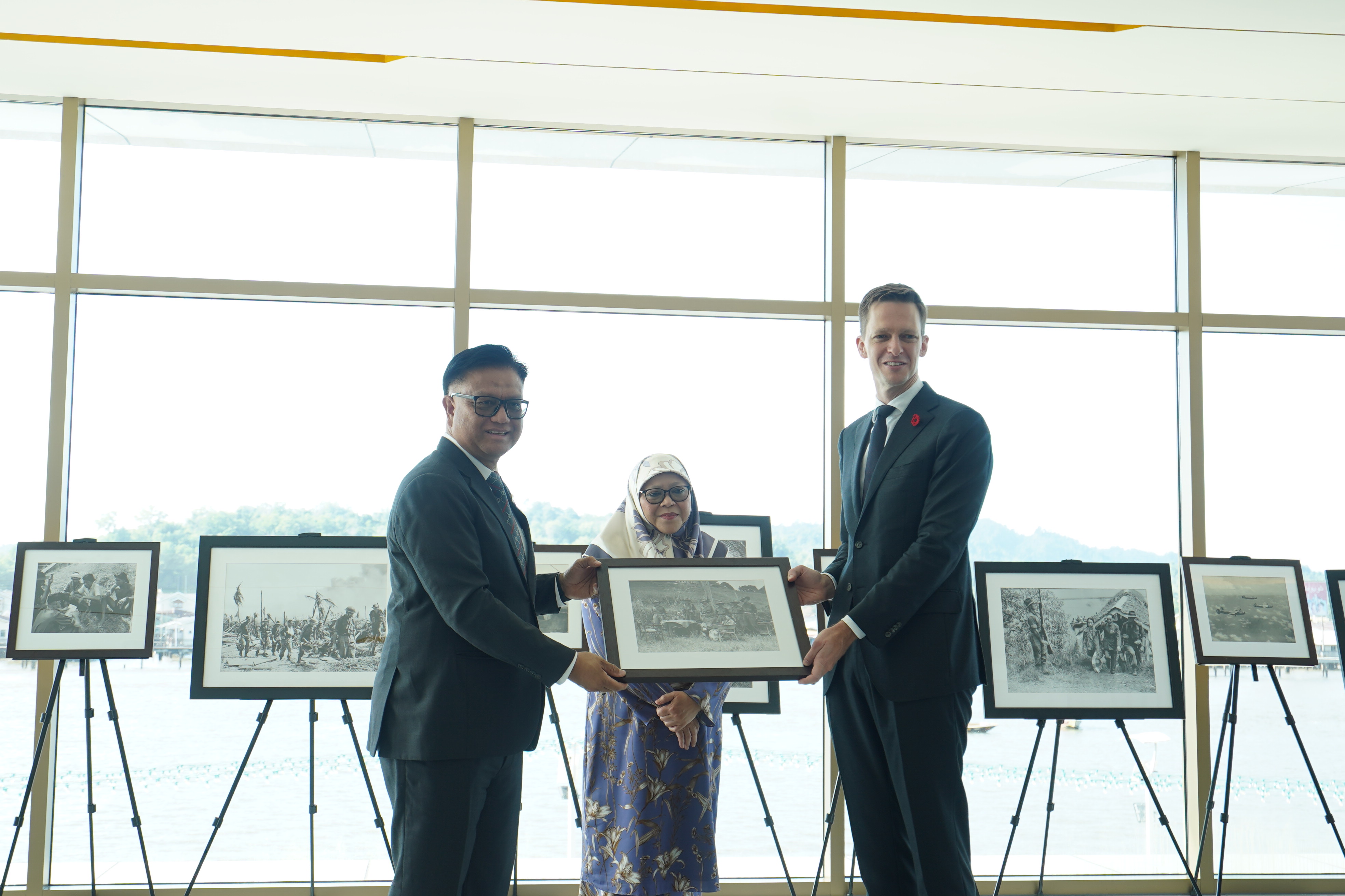 11112025_OBOE Gifting Ceremony_AUS (2).jpg