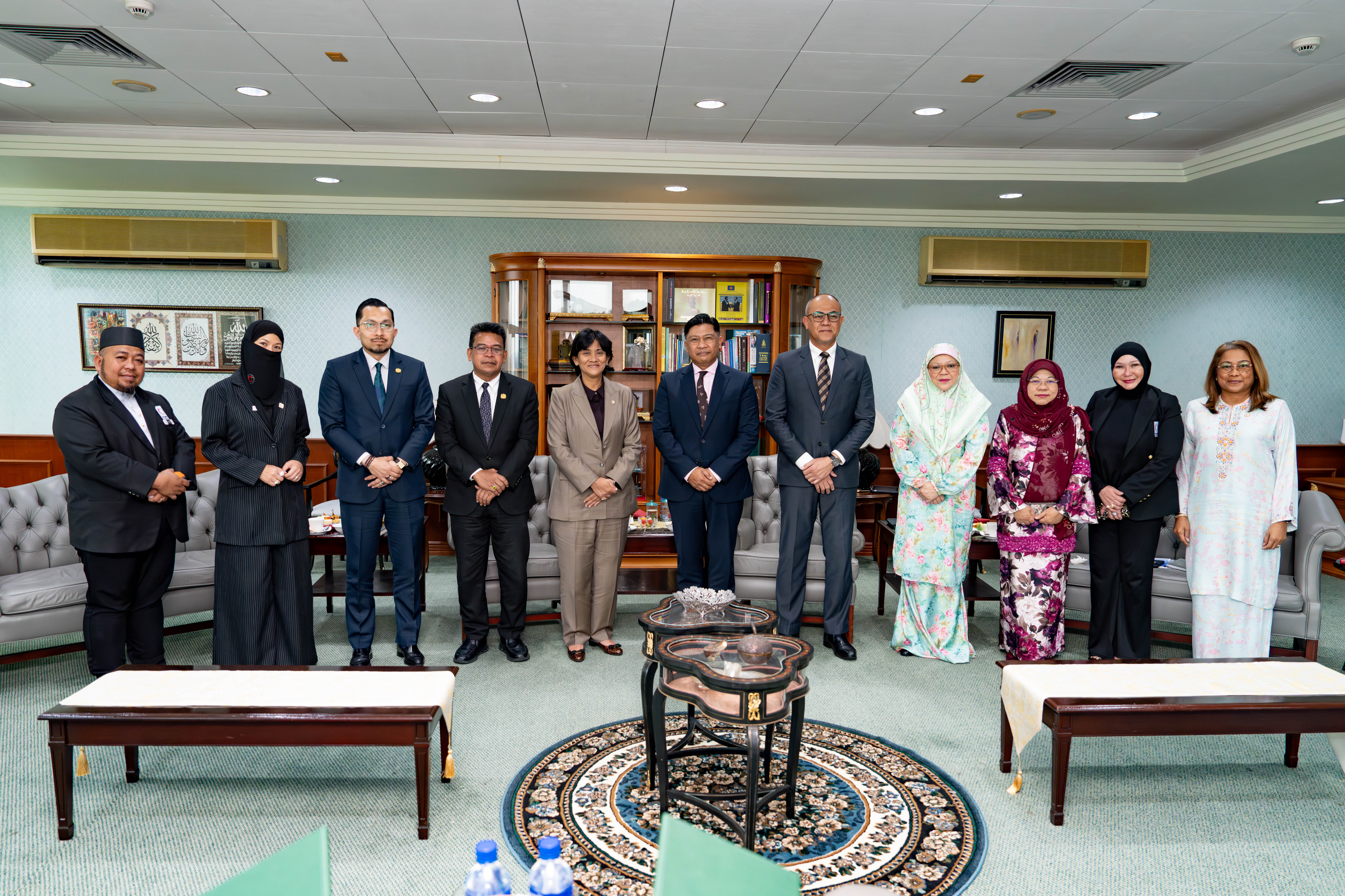 Kunjungan hormat daripada YTM Brigedier Jeneral Dato’ Seri Diraja Tan Sri Tunku Puteri Intan Safinaz binti Almarhum Sultan Abdul Halim Mu’adzam Shah, Tunku Temenggong Kedah